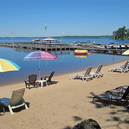 Sunbeam Bungalows Hotel Callander Екстериор снимка
