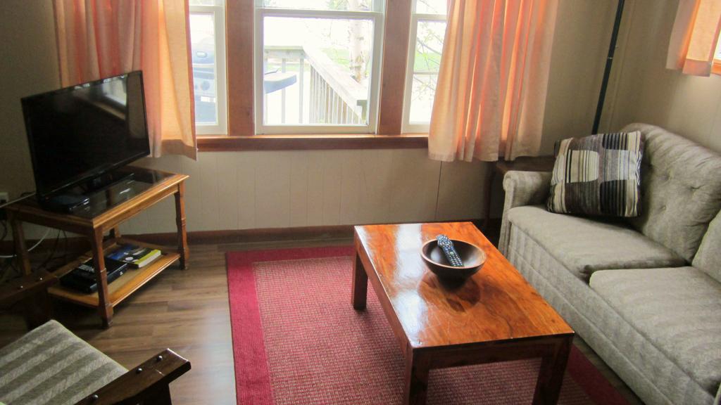 Sunbeam Bungalows Hotel Callander Стая снимка