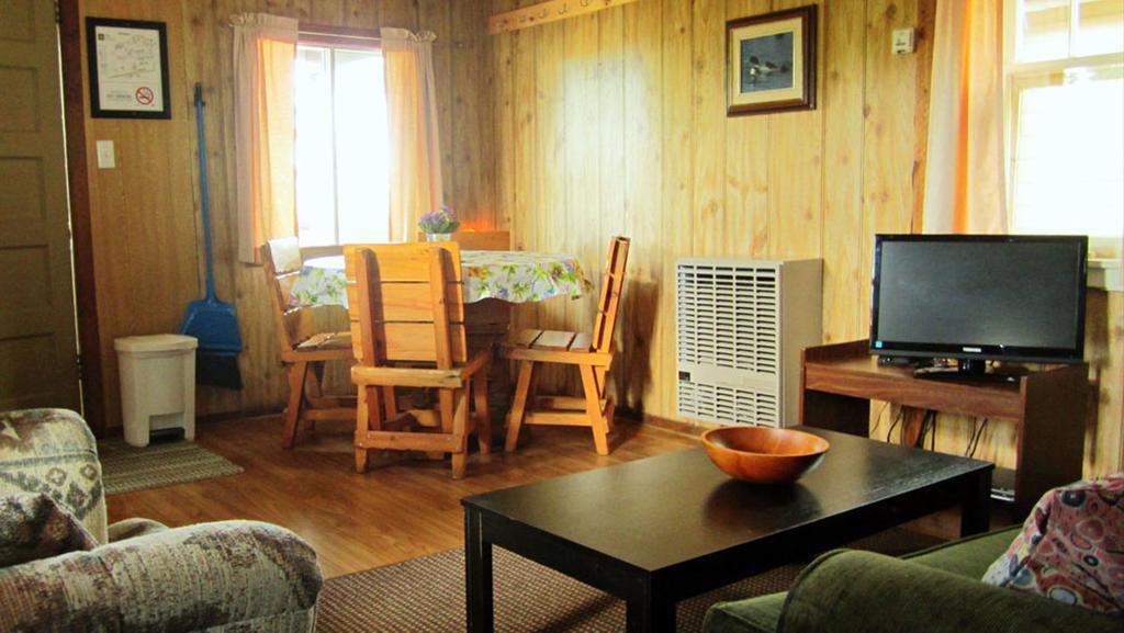 Sunbeam Bungalows Hotel Callander Стая снимка
