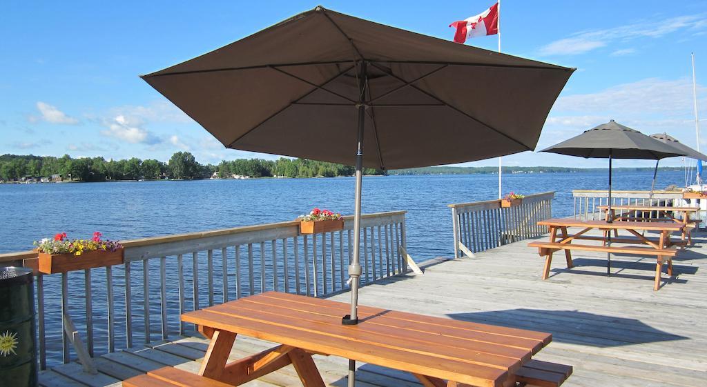 Sunbeam Bungalows Hotel Callander Екстериор снимка