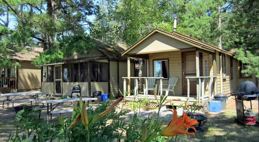 Sunbeam Bungalows Hotel Callander Стая снимка