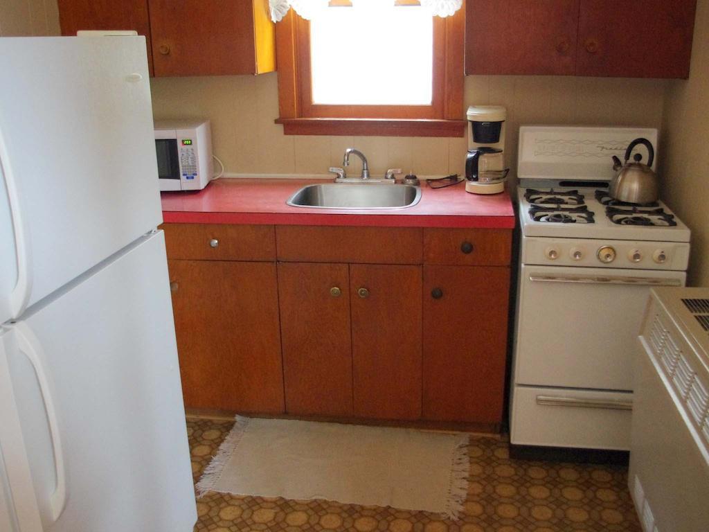 Sunbeam Bungalows Hotel Callander Екстериор снимка